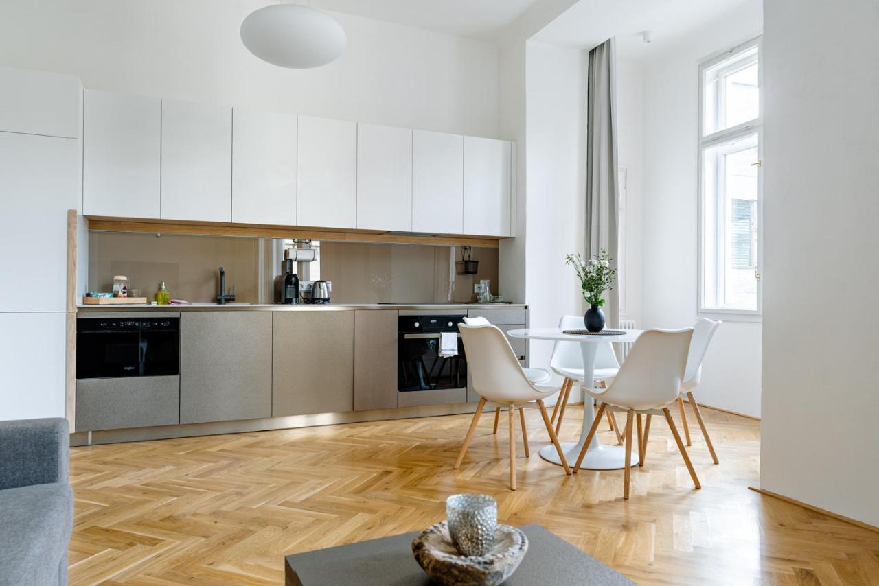 Apartment Brno * ברנו